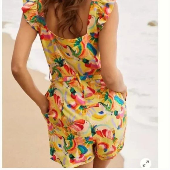 ⭐️ Farm Rio Tropical Parrot Feather Beach Boho Peasant Hipster Hippie Art Romper - Picture 3 of 3